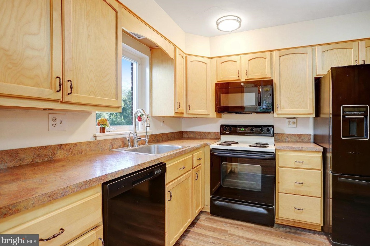 1016 Tanley Rd, Silver Spring MD 20904-2152 exterior