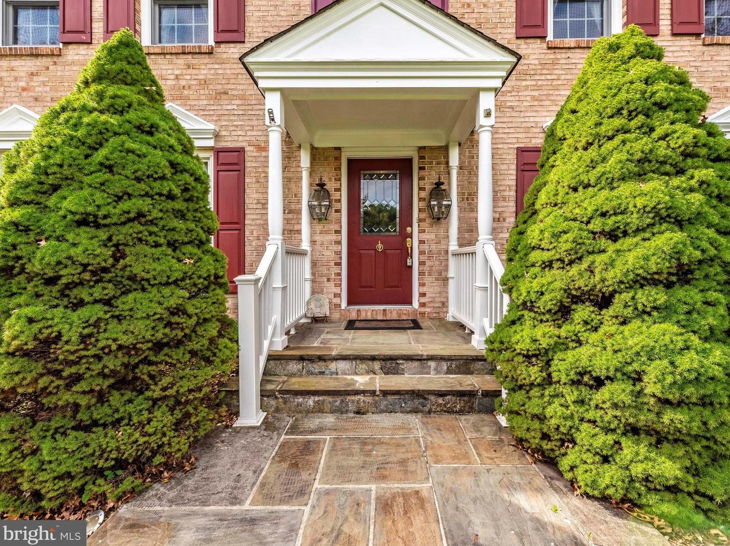 9408 Thornedike Dr, Gaithersburg, MD 20882