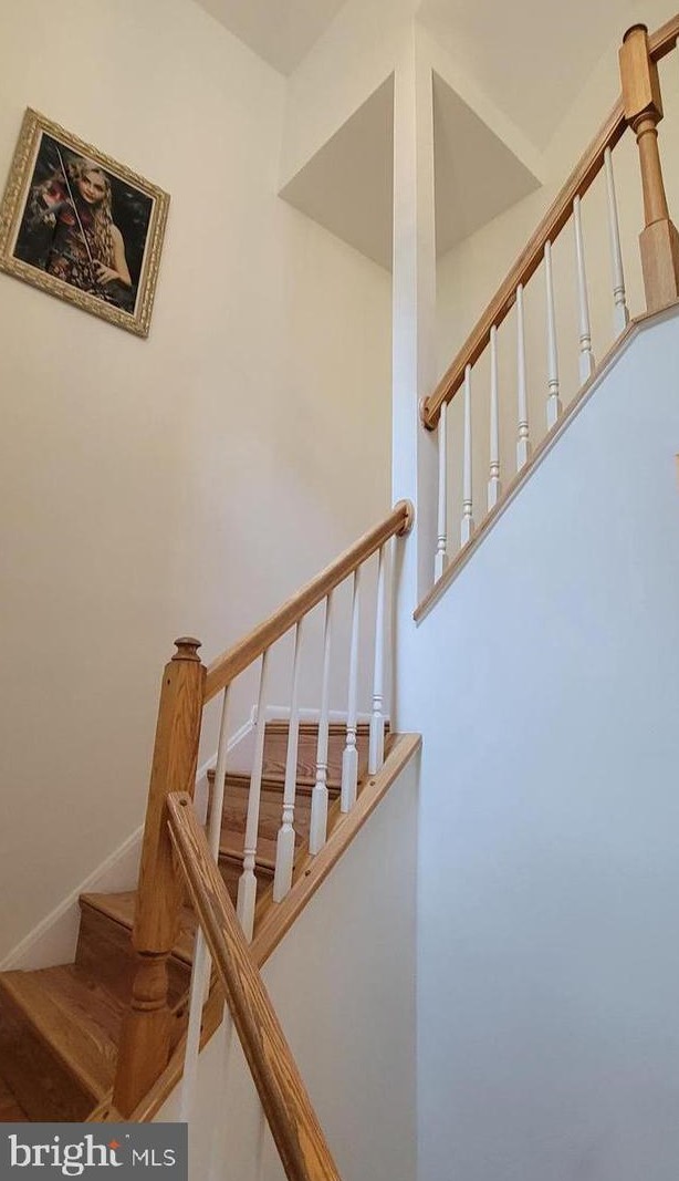 10263 Cove Ledge Ct, Gaithersburg, MD 20886