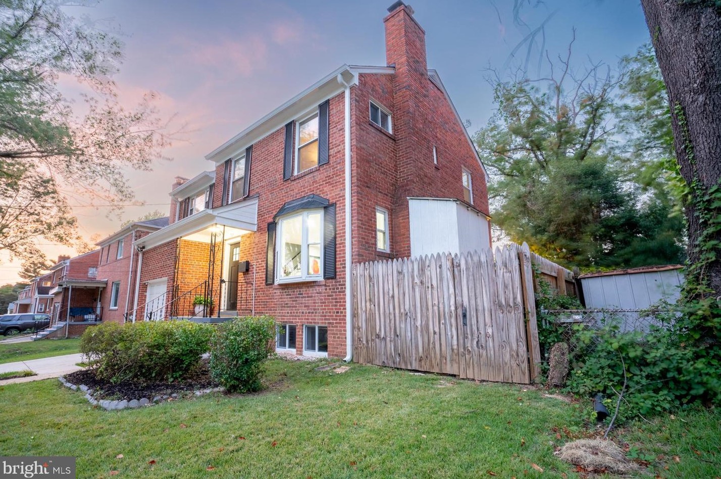 1208 Jackson Ave, Silver Spring MD 20912-7531 exterior