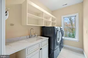 7708 Beech Tree Rd, Bethesda, MD 20817 - Photo 38