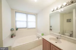 19900 Ivoryton Pl, Montgomery Village, MD 20886 - Photo 38