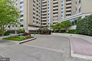 4601 N Park Ave, Chevy Chase, MD 20815 - Photo 52