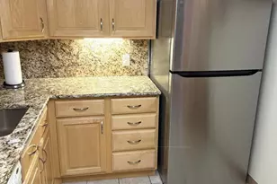 4601 N Park Ave, Chevy Chase, MD 20815 - Photo 18