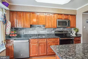 18605 Glen Willow Way, Germantown, MD 20874 - Photo 18