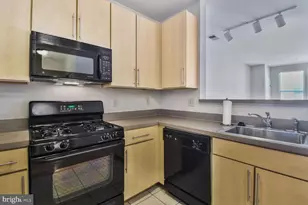 1201 East-West Hwy, Silver Spring, MD 20910 - Photo 12