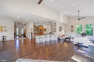 8507 Rayburn Rd, Bethesda, MD 20817 - Photo 10