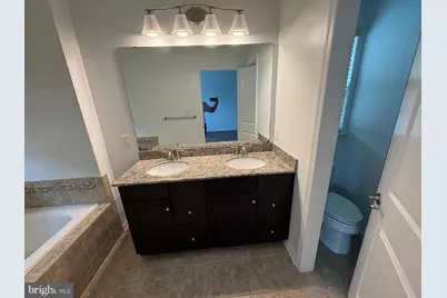 19501 Vaughn Landing Drive, Germantown, MD 20874 - Photo 8