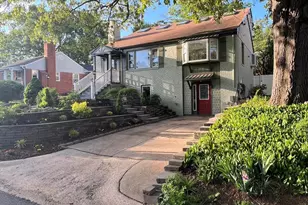 8107 Chester St, Takoma Park, MD 20912 - Photo 2