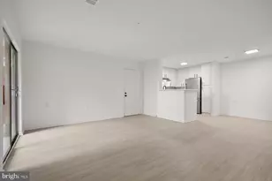 18521 Boysenberry Dr, Gaithersburg, MD 20879 - Photo 8