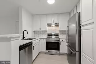 18521 Boysenberry Dr, Gaithersburg, MD 20879 - Photo 1