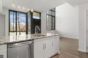 8300 Wisconsin Ave, Bethesda, MD 20814 - Photo 128