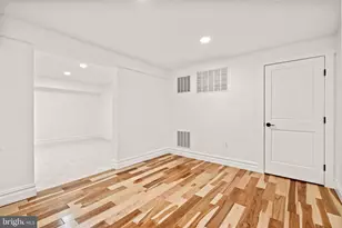 9216 Shelton St, Bethesda, MD 20817 - Photo 46