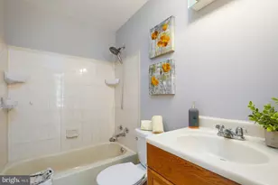 11310 Norris Dr, Silver Spring, MD 20902 - Photo 16