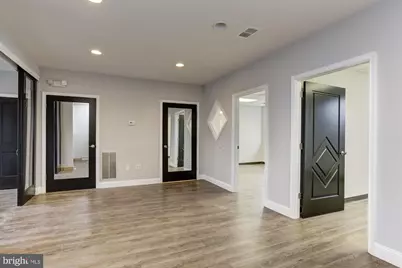 5906 Hubbard Drive #4-A, Rockville, MD 20852 - Photo 8