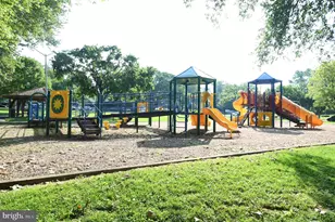 111 Spring St, Gaithersburg, MD 20877 - Photo 92