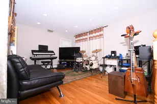 111 Spring St, Gaithersburg, MD 20877 - Photo 48