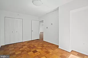 4242 E W, Chevy Chase, MD 20815 - Photo 20