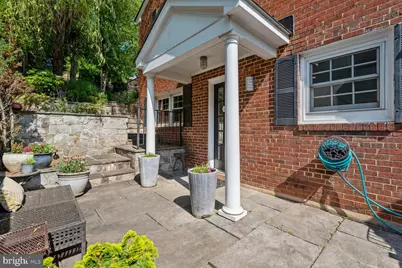 9202 Bulls Run Parkway, Bethesda, MD 20817 - Photo 12