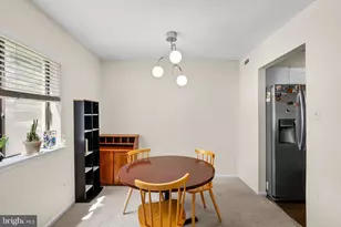 12 Monroe St, Rockville, MD 20850 - Photo 10