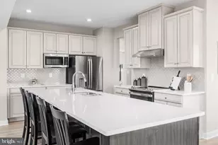 9715 Stewartown Rd, Montgomery Village, MD 20886 - Photo 8