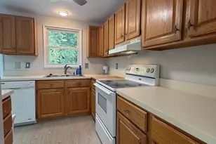 19028 Quail Valley Blvd, Gaithersburg, MD 20879 - Photo 2