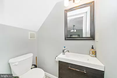 1095 Travis Lane, Gaithersburg, MD 20879 - Photo 18