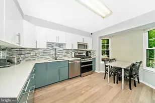 1095 Travis Ln, Gaithersburg, MD 20879 - Photo 12