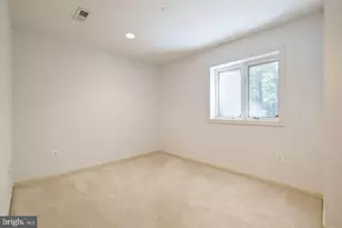 6710 Persimmon Tree Rd, Bethesda, MD 20817 - Photo 28