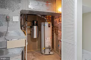 17004 Cashell Rd, Rockville, MD 20853 - Photo 62