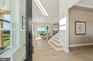 21331 Big Woods Rd, Dickerson, MD 20842 - Photo 2