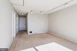 5225 Pooks Hill Rd, Bethesda, MD 20814 - Photo 8