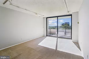 5225 Pooks Hill Rd, Bethesda, MD 20814 - Photo 10