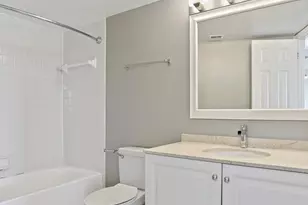 10101 Grosvenor Pl, Rockville, MD 20852 - Photo 18