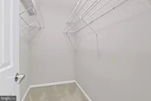 10101 Grosvenor Pl, Rockville, MD 20852 - Photo 14