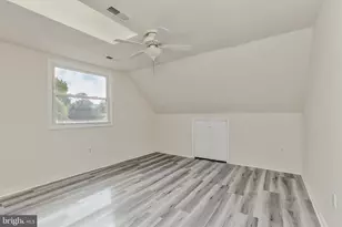 12802 Leahy Dr, Rockville, MD 20851 - Photo 22