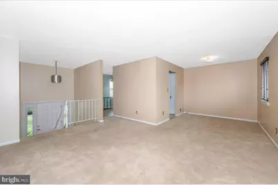 17125 Hoskinson Road, Poolesville, MD 20837 - Photo 2