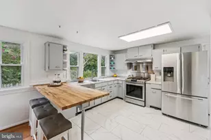 9118 Bradford Rd, Silver Spring, MD 20901 - Photo 6