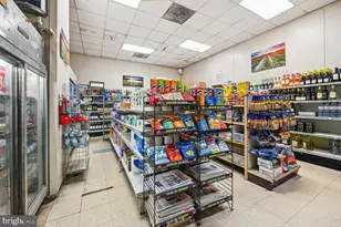 4515 Willard Ave, Chevy Chase, MD 20815 - Photo 36