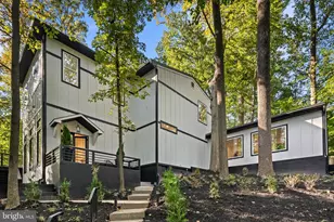 811 Sligo Creek Pkwy, Takoma Park, MD 20912 - Photo 2