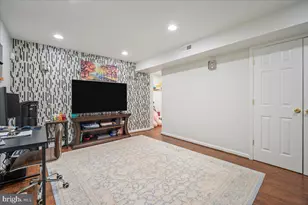 17 Goodport Ln, Gaithersburg, MD 20878 - Photo 28