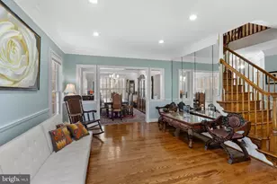 19105 Peach Blossom Ct, Gaithersburg, MD 20879 - Photo 14