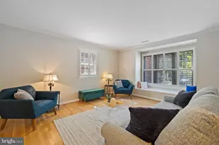 6721 Kenwood Forest Ln, Chevy Chase, MD 20815 - Photo 4