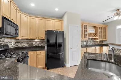 12815 Moneyworth Way, Clarksburg, MD 20871 - Photo 32