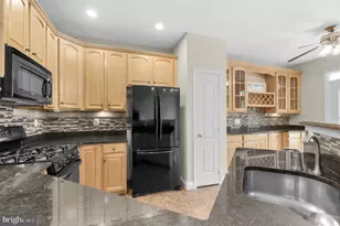 12815 Moneyworth Way, Clarksburg, MD 20871 - Photo 32