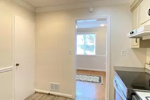 8502 Donnybrook Dr, Chevy Chase, MD 20815 - Photo 24