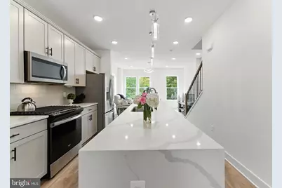 807 King Farm Boulevard, Rockville, MD 20850 - Photo 4