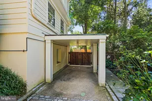 32 W Irving St, Chevy Chase, MD 20815 - Photo 82