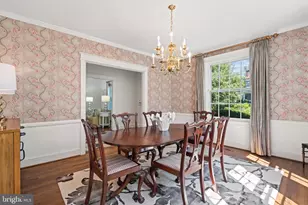 32 W Irving St, Chevy Chase, MD 20815 - Photo 14