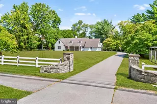 9107 River Rd, Potomac, MD 20854 - Photo 2